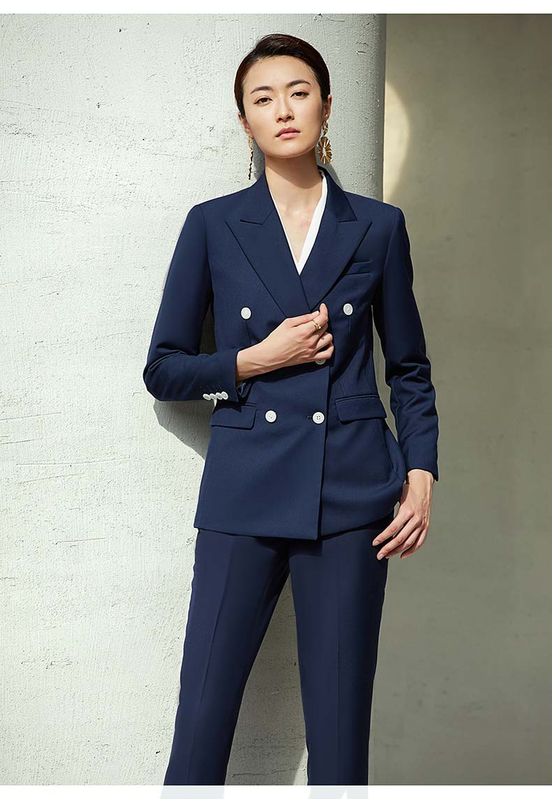 女款藍色雙排扣西服圖片